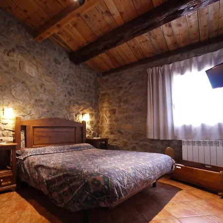 Cal Mateuet Country house Traveseres
